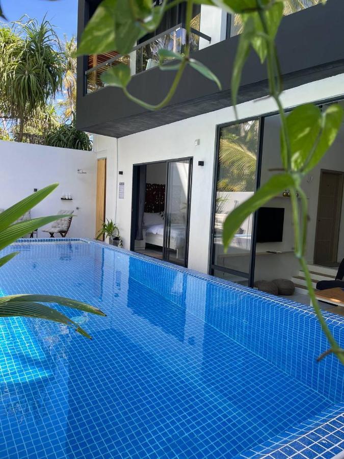Hotel Unwind Dhigurah à Dhigurah  Extérieur photo